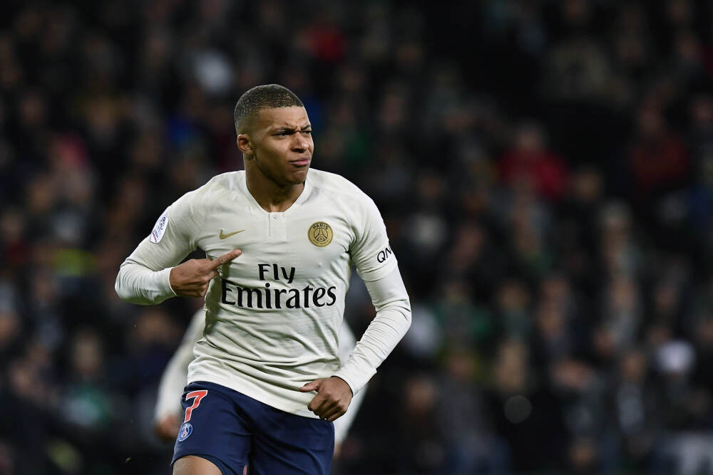 曾被索尼逼到退坑！PS\＂沙特肝帝\＂当上游戏老师